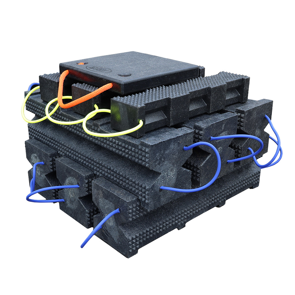 AME 15255 10 Piece Stacking Cribbing Kit with Jack Plate (2)