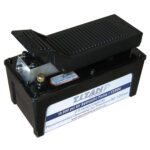 2.5 Quart Titan Air Hydraulic Pump, 5,500 PSI
