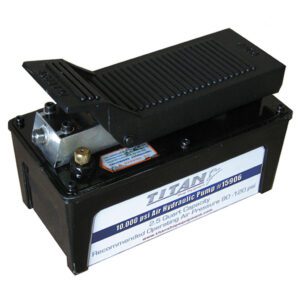 2.5 Quart Titan Air Hydraulic Pump, 5,500 PSI