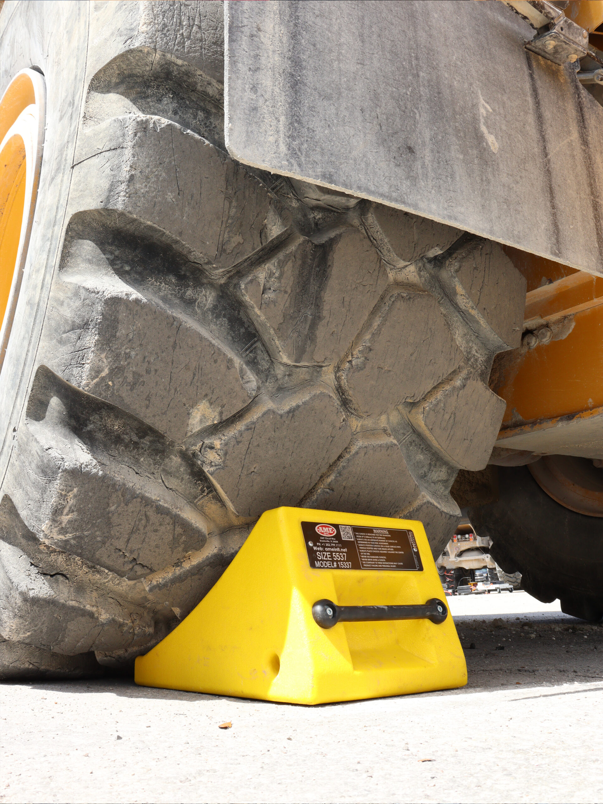 Polyurethane Wheel Chock, 47″-86″ Tires - Image 2